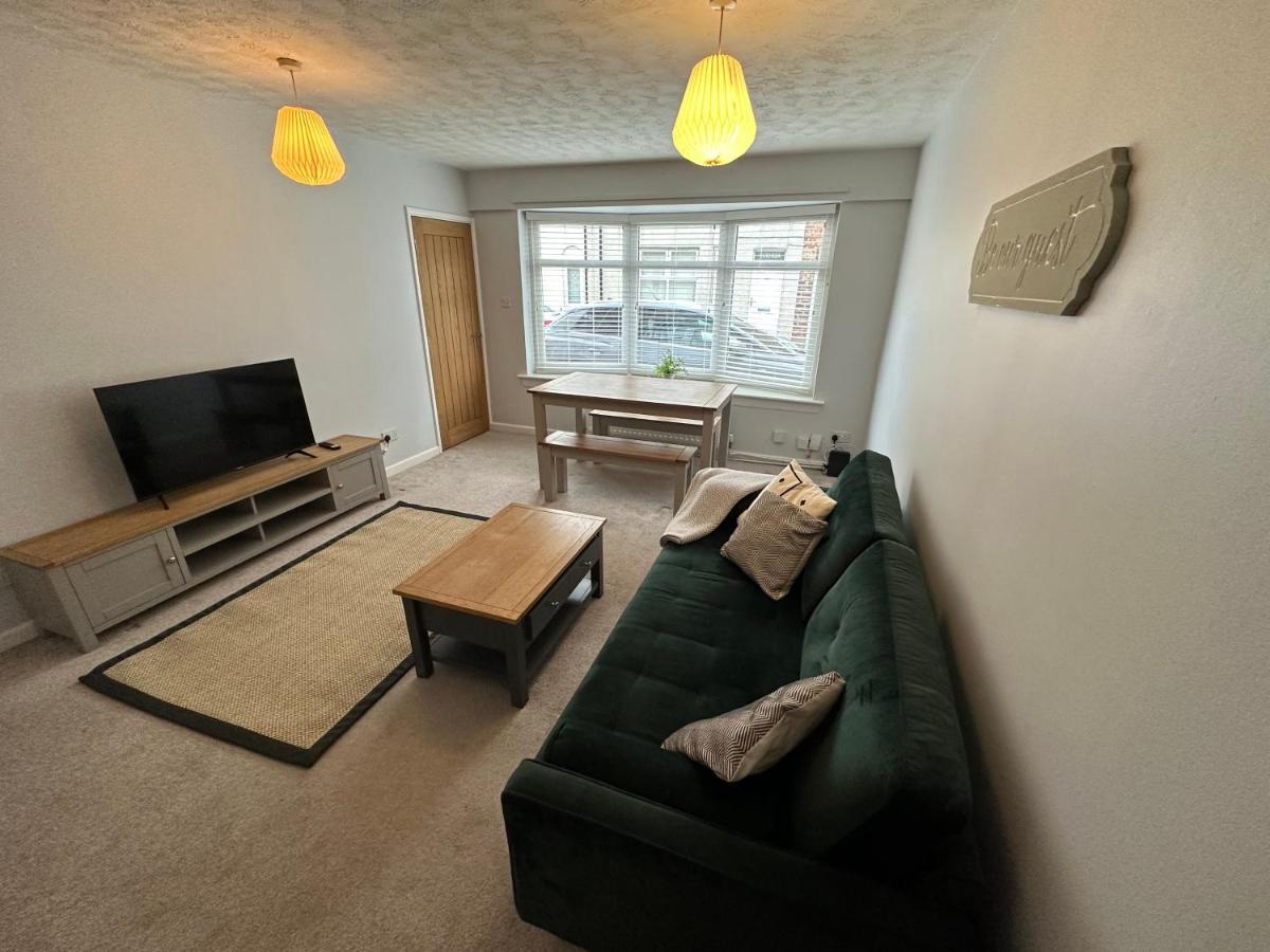 Cosy, 2 Bedroom Cottage In Guisborough Town Centre Экстерьер фото