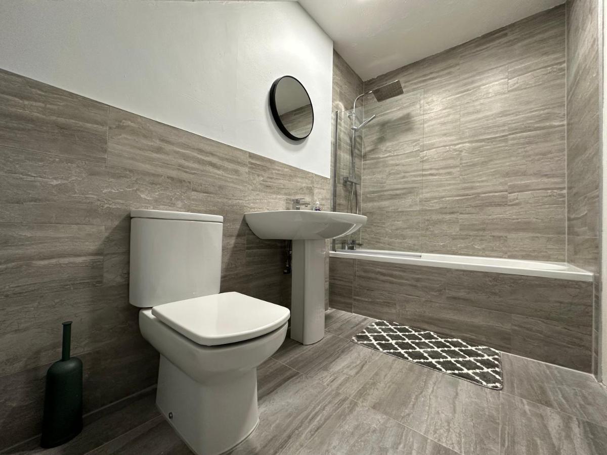 Cosy, 2 Bedroom Cottage In Guisborough Town Centre Экстерьер фото