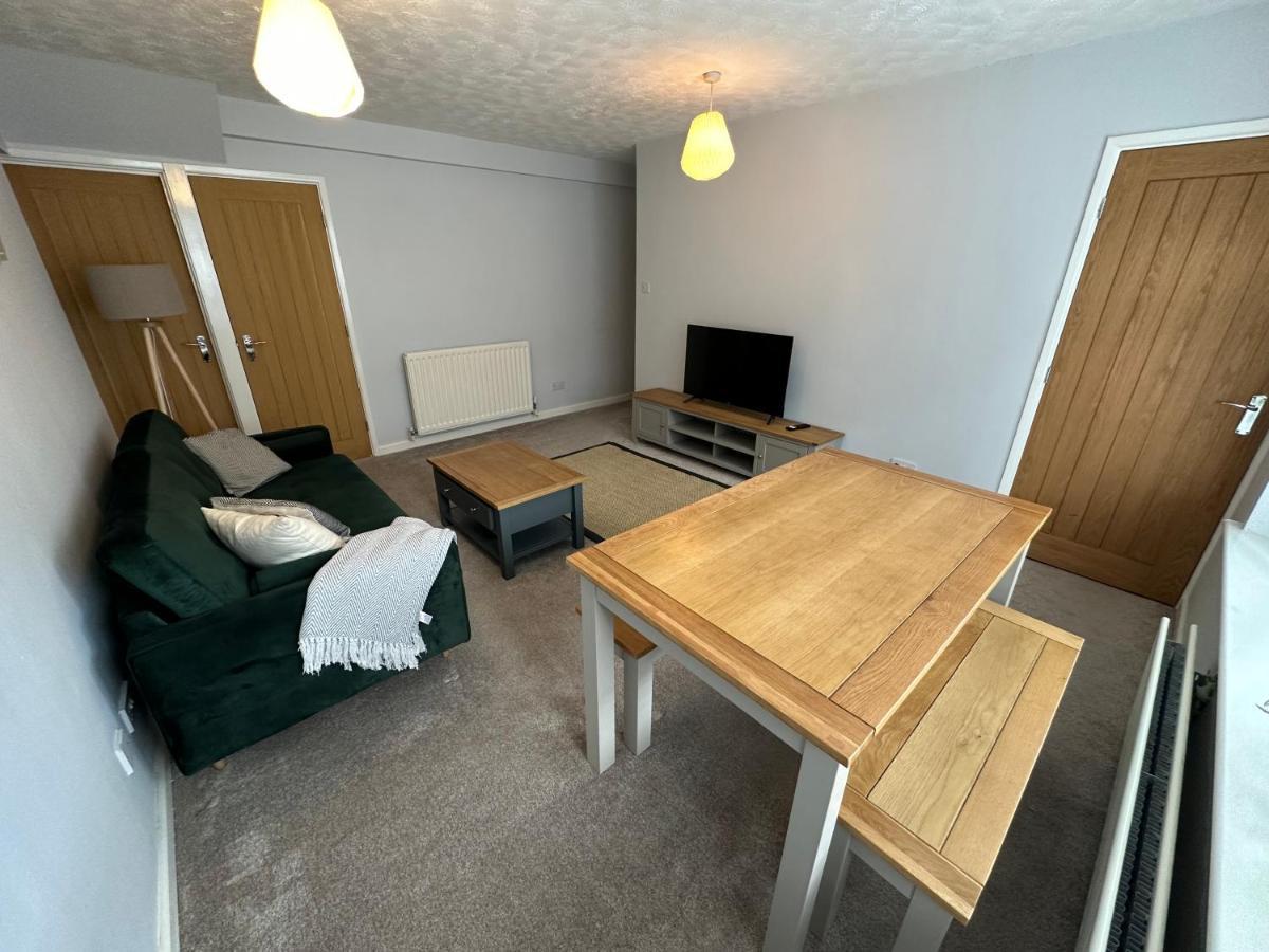 Cosy, 2 Bedroom Cottage In Guisborough Town Centre Экстерьер фото